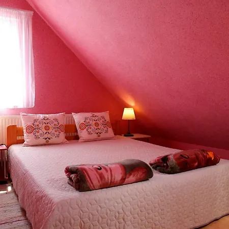 Hillside House Vakantiehuis Eger