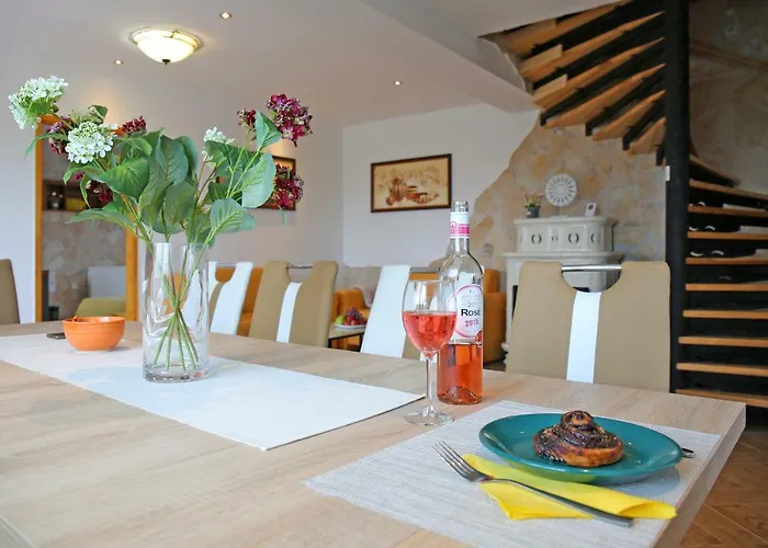 Hillside House Holiday home